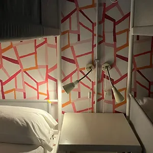 https://balarm-hostel.palermohotels.org