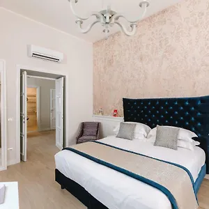 Rhea Silvia Luxury Navona Pensjonat